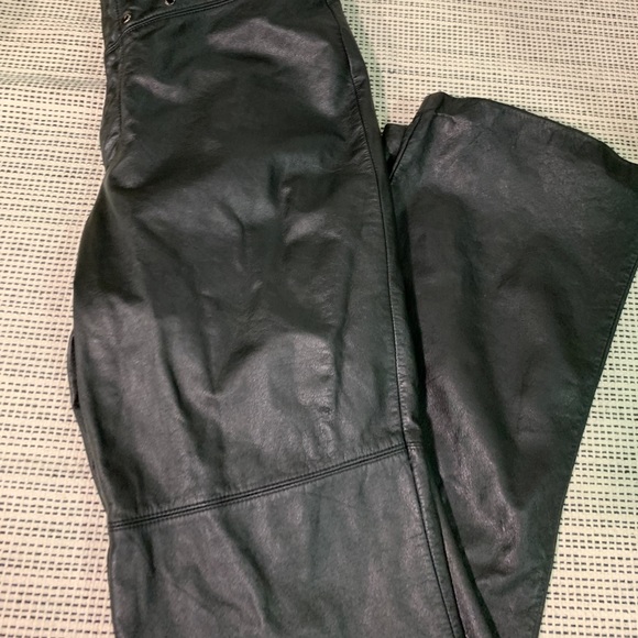 Leather - Picture 2 of 4